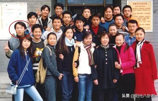 黄渤林志玲_林志玲 黄渤_金马奖林志玲戏吻黄渤