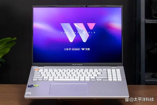 华硕显示器驱动_公版驱动和华硕官方驱动_华硕x8ain热键驱动