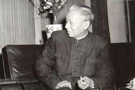 党内职务有哪些_职务与职级并行有屁用_莫言作协有职务吗