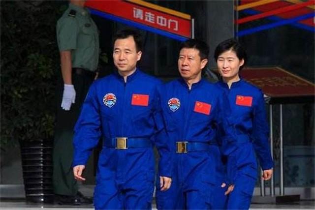 航天风云 刘洋_航天飞行员刘洋 孩子_刘洋航天员个人资料