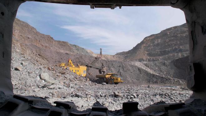 中国平均工资多少一月_数控冲床一月多少工资_一月工资4000能借贷多少