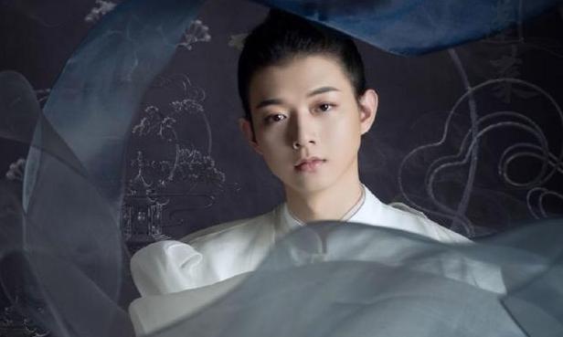 我不是明星霍尊的父亲火风现任的妻子_霍尊父亲火风_吻月火风霍尊