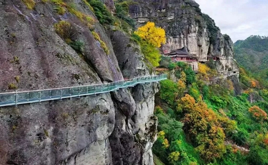 银川周边哪个景点好玩_杭州周边好玩的旅游景点推荐_凤凰周边哪些景点好玩