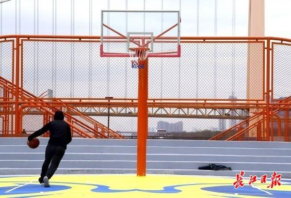杨泗港长江大桥_杨泗港青菱段中建三局_杨泗港江滩公园