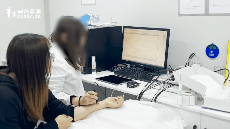 美白身体乳哪个好用效果好_哪个身体乳美白好_凡士林美白身体乳哪个版本好