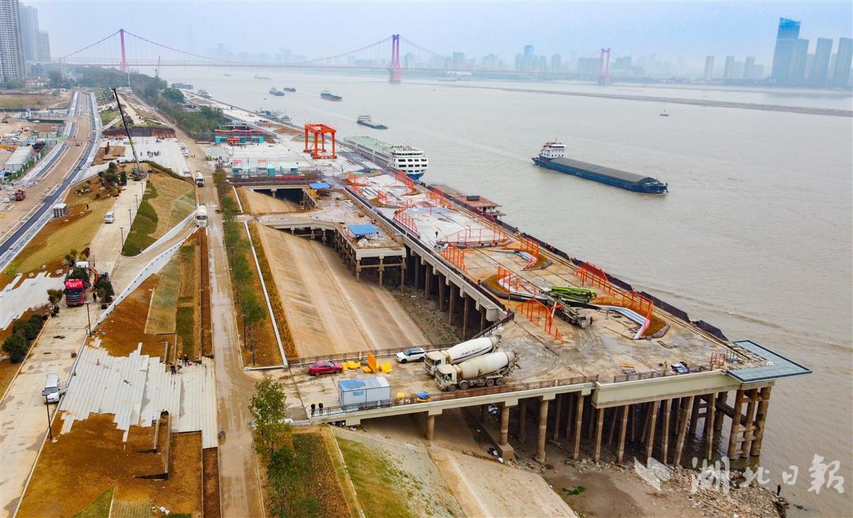 杨泗港青菱段中建三局_武汉新二环线 杨泗港_杨泗港江滩公园
