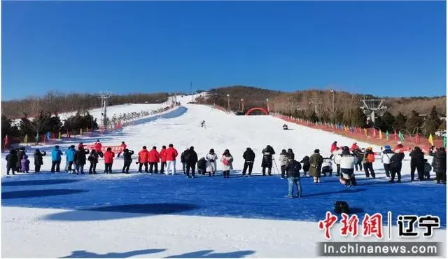 狼牙山滑雪好还是蓟县盘山滑雪好_安波滑雪场_北京滑雪网滑雪俱乐部