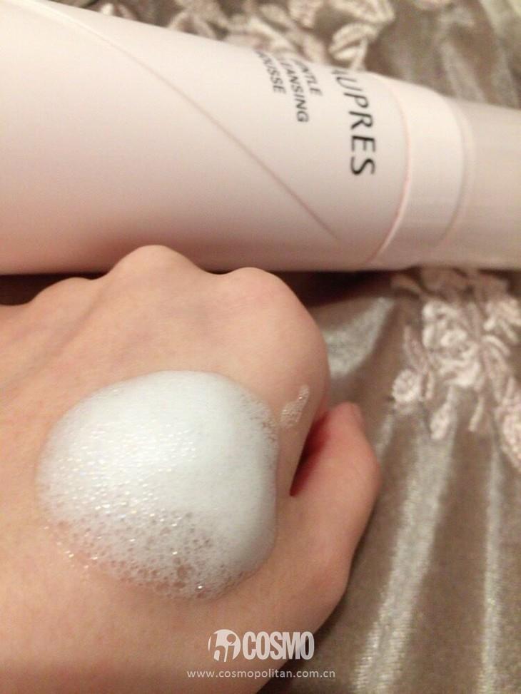 雅漾洗面奶的瓶盖怎么开_资生堂洗面奶_凉皮洗面机洗面视频
