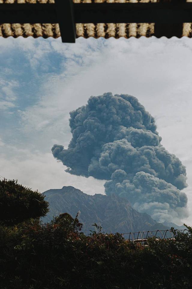 美国黄石火山超级爆发_火山为什么会爆发_富士山火山预计爆发时间