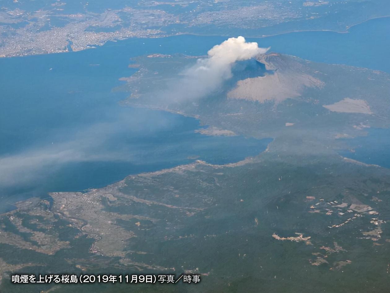 火山为什么会爆发_富士山火山预计爆发时间_美国黄石火山超级爆发