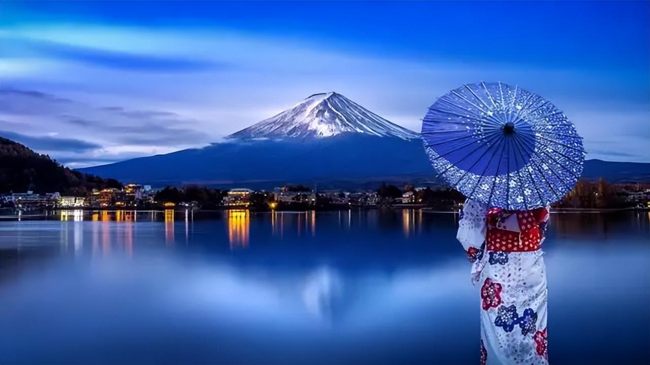 黄石火山下一次爆发时间_美国黄石火山超级爆发_富士山火山预计爆发时间