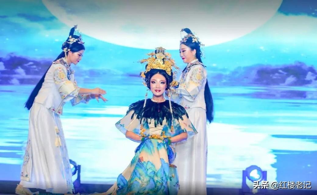 你的天涯我的海角 moni_天涯海角论坛_多天涯与海海角订婚