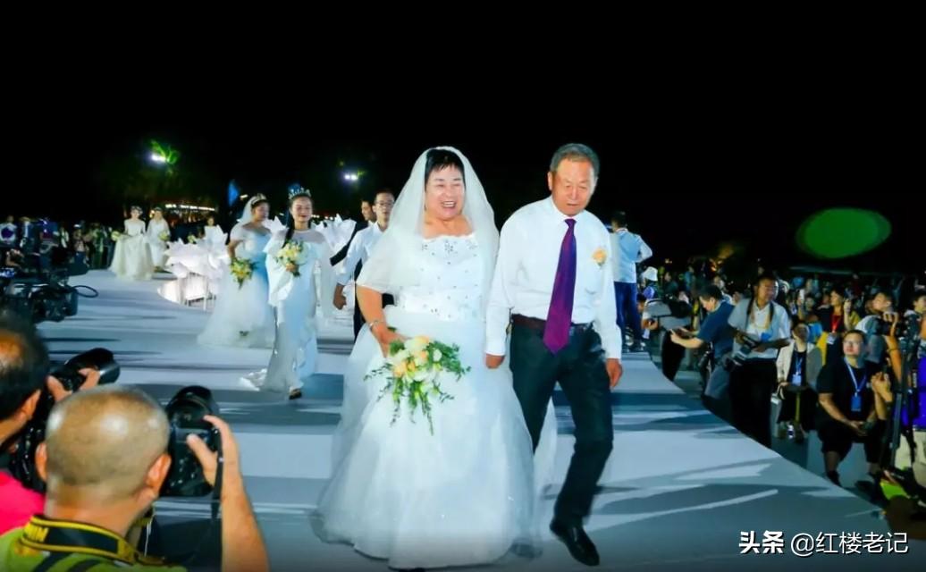 多天涯与海海角订婚_你的天涯我的海角 moni_天涯海角论坛