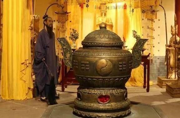 雍正年妃画像_雍正在位多少年?寿命多少岁?_雍正年贵妃妃画像