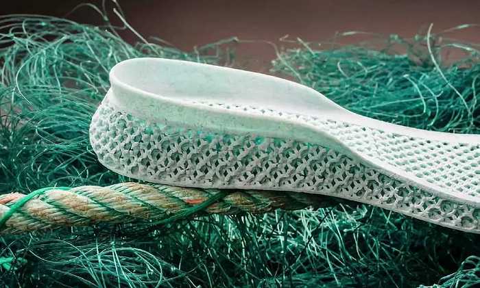 阿迪海洋垃圾造鞋_塑料的鞋_塑料鞋子属于什么垃圾